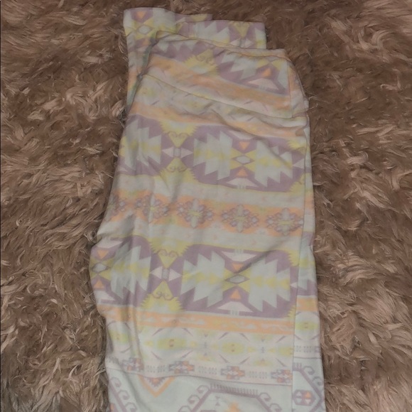 Lularoe leggings - Picture 2 of 6
